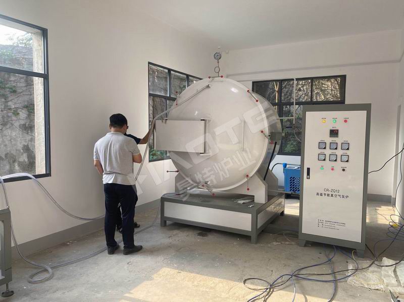 中國（guó）石油大學高溫節能真空氣氛爐客戶案例